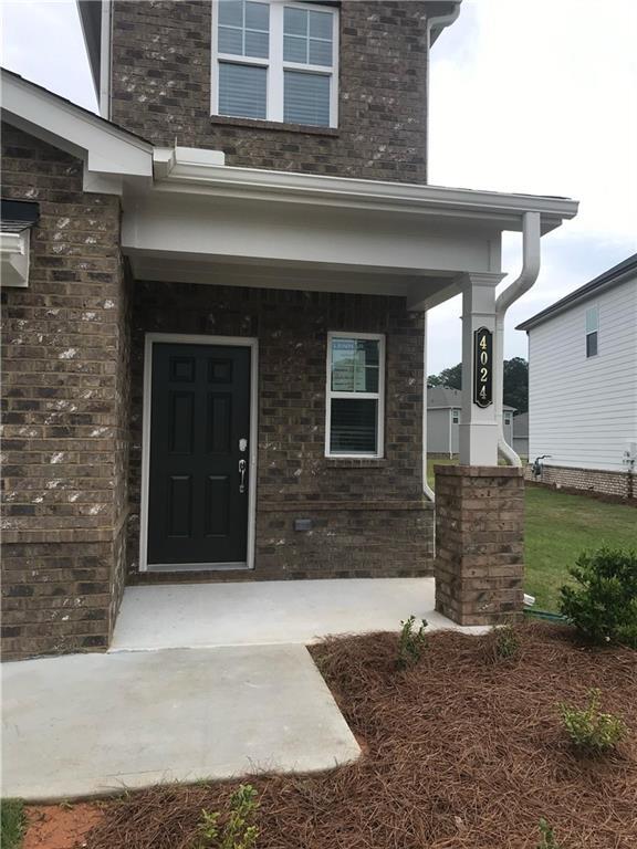 Foto del edificio - 4024 Berry Farm Ct