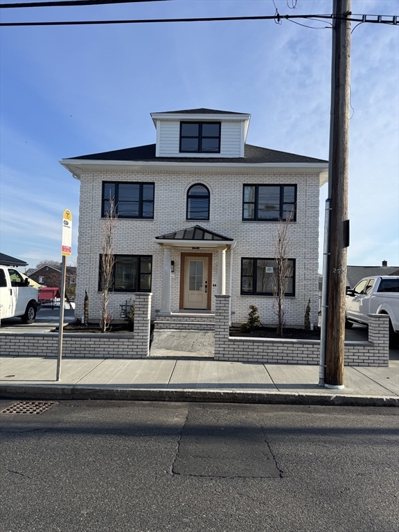 Primary Photo - 249 Malden St