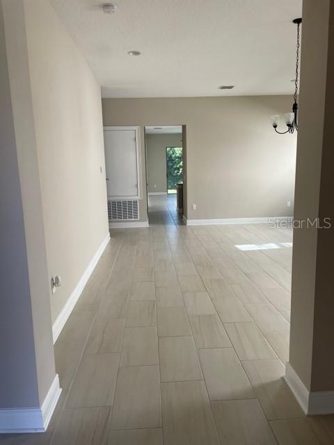 Foto del edificio - 10263 Henbury St