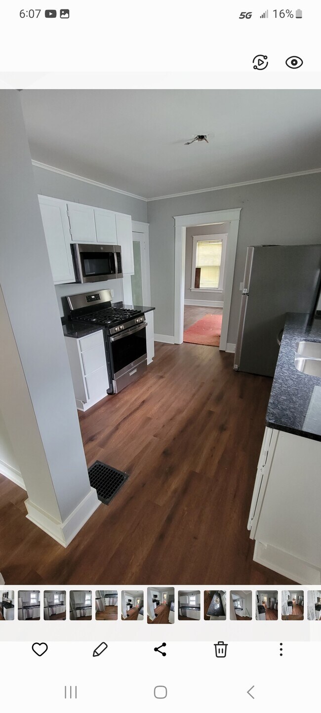 Kitchen from eat in kitchen area - 304 Larchmont Rd