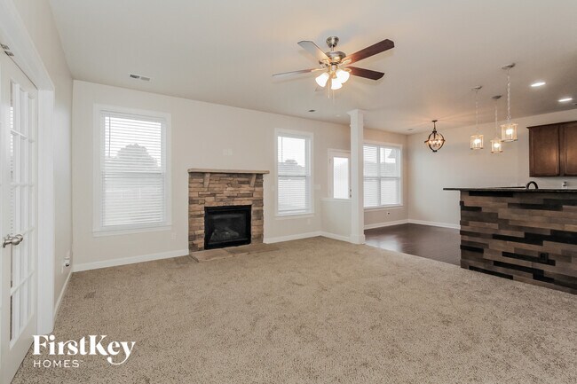 Building Photo - 162 Wellshire St