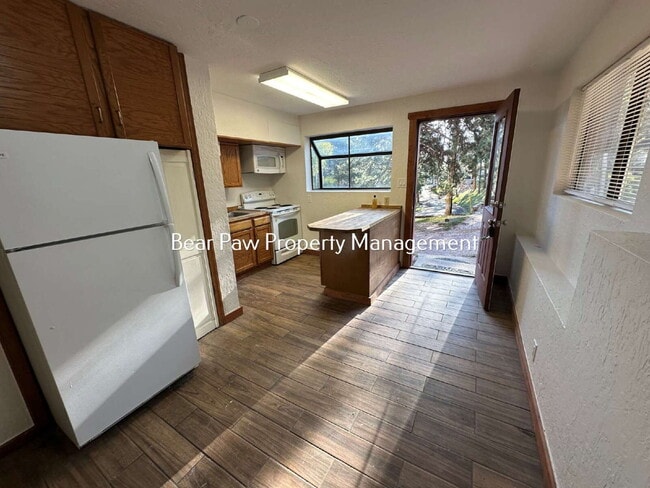 Photo - Two Bedroom, plus Office Duplex in North Evergreen! Apartment