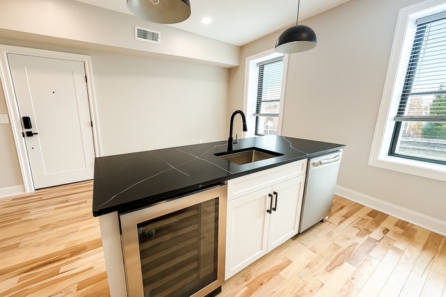 Foto del edificio - Lackawanna Ave