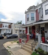 Building Photo - 32 N Hobart St