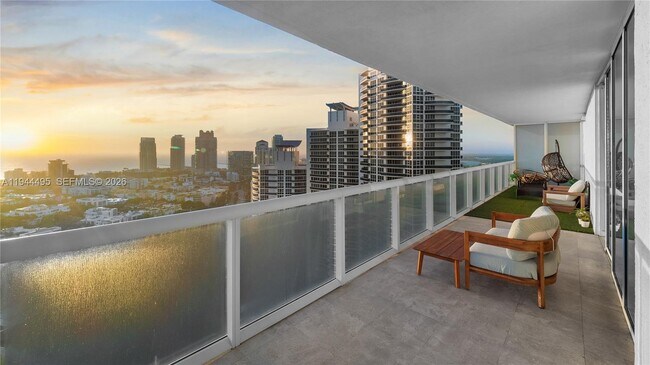 Foto del edificio - 450 Alton Rd