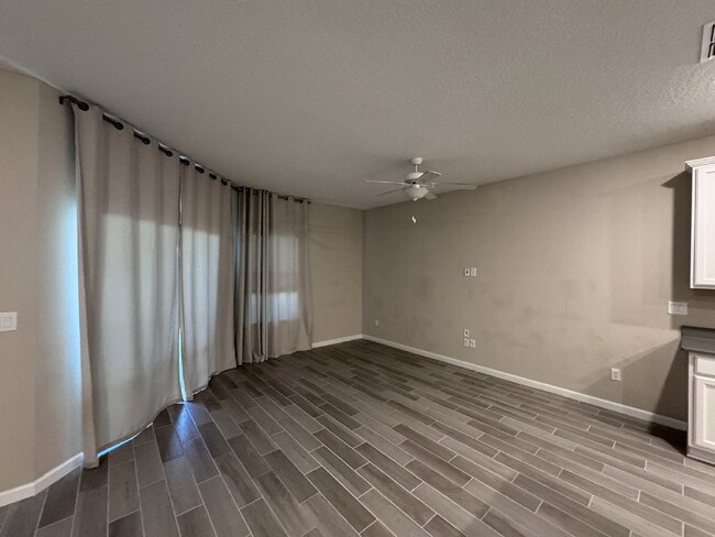 Foto del edificio - Townhome for Rent in Longleaf Community