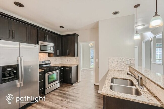 Building Photo - 6948 Waters Edge Drive, Stone Mountain, GA...