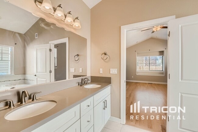 Foto del edificio - 10551 Xanadu St