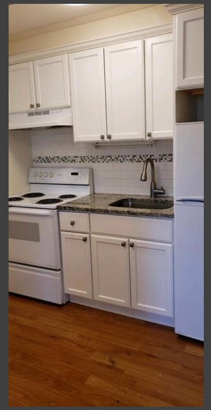 Kitchen - 169 Medway Rd