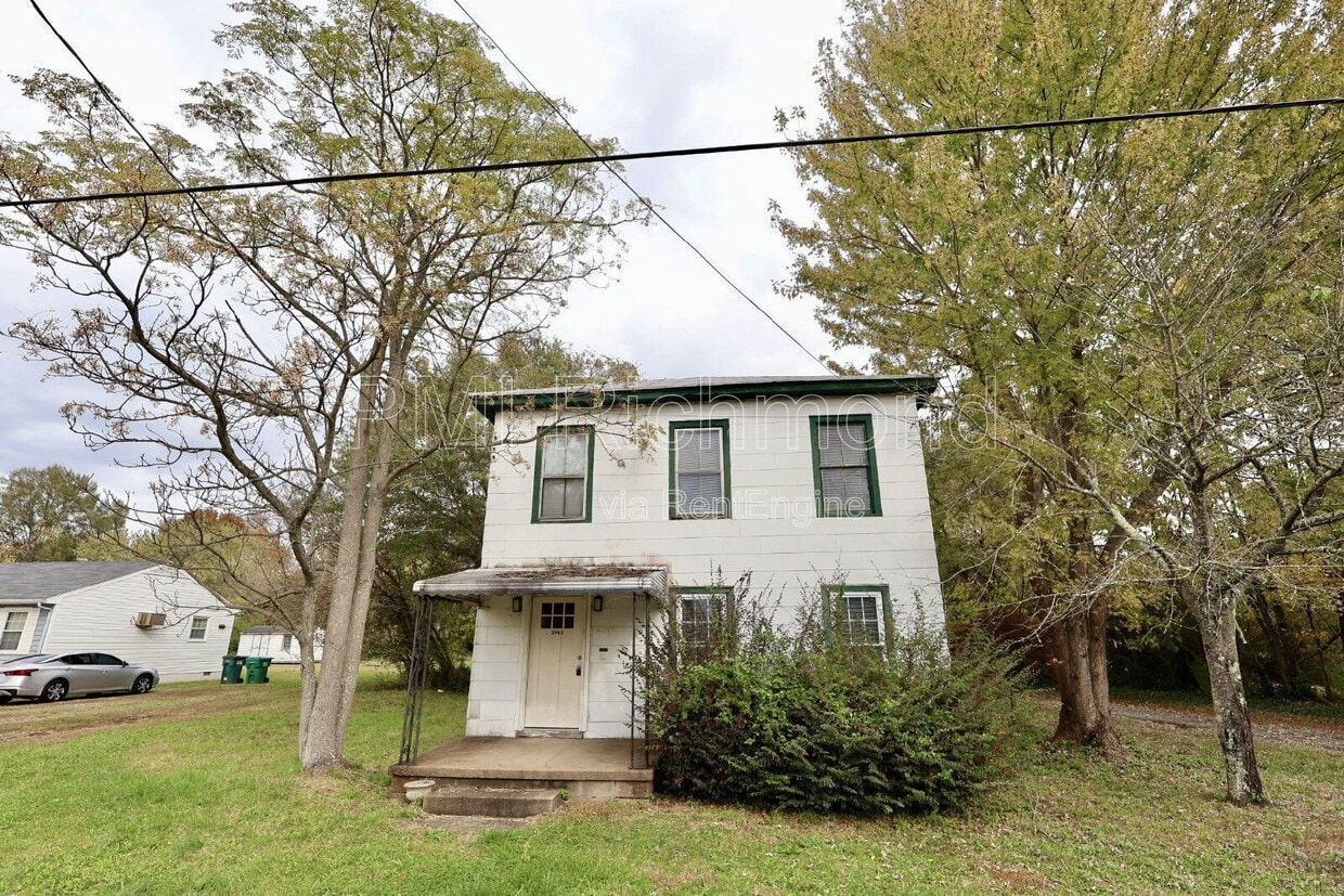 Primary Photo - 3963 Oakleys Ln