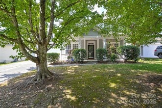 Building Photo - 1008 Millbank Dr