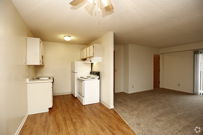 Interior Photo - Harbour Cove Apartments