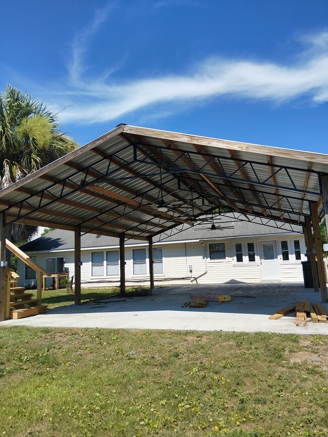 Foto del edificio - 5601 Bob O Link Rd