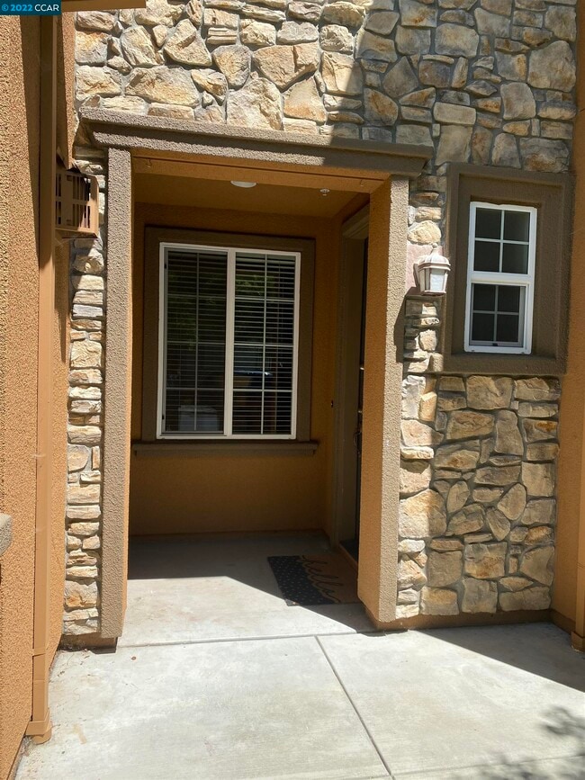 Building Photo - 5223 Fioli Loop