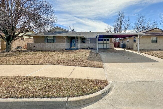 Beautiful 3 Bed 2 Bath in the Heart of Moore! - Beautiful 3 Bed 2 Bath in the Heart of Moore! House