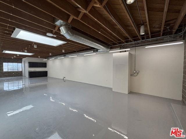 Foto del edificio - 3751 S Robertson Blvd