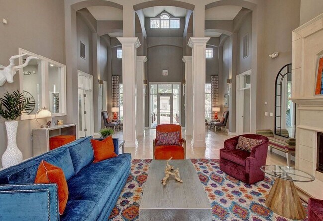 Interior Photo - Renaissance Uptown Tulsa