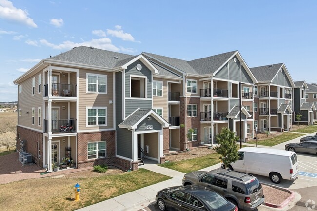 Building Photo - The Creek at Cottonwood