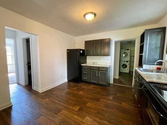Foto del edificio - Charming East Nashville Cottage