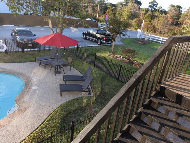 Ocio junto a la piscina - Tomball Ranch