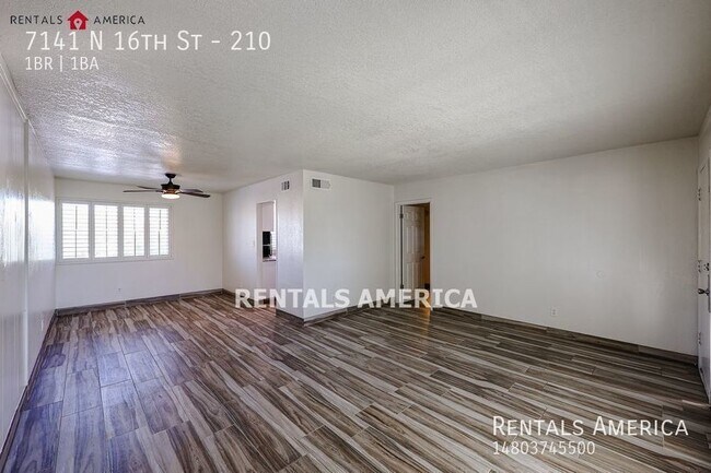 Building Photo - INCLUDES ALL UTILITIES- 1 BEDROOM IN GREEN...