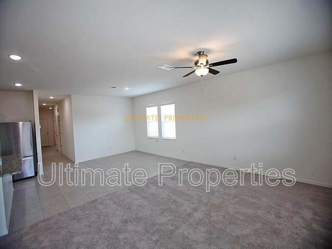 Foto del edificio - 5923 N 200th Ave
