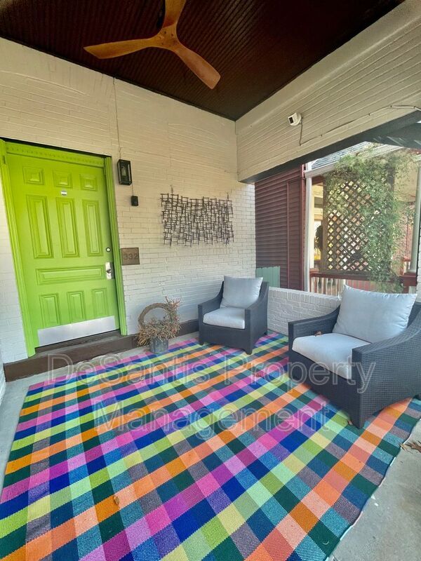 Foto del edificio - 332 Lehigh Ave