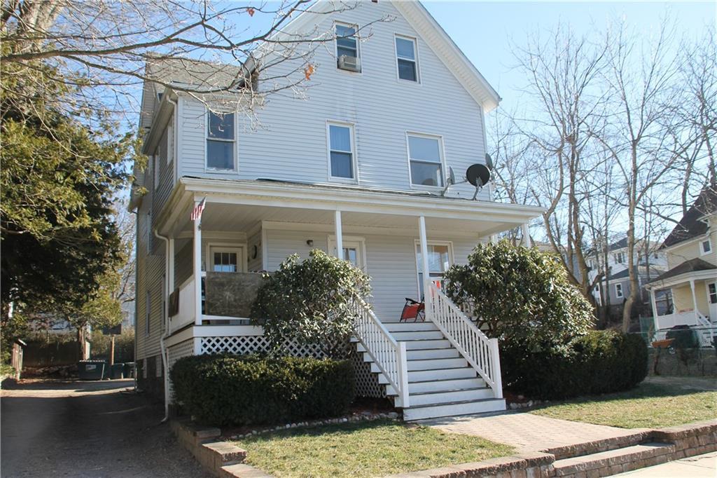 33 Newton Ave Unit 3rd fl, Westerly, RI 02891 Apartment for Rent in