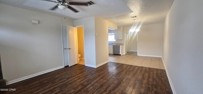 Foto del edificio - 3910 Venetian Cir