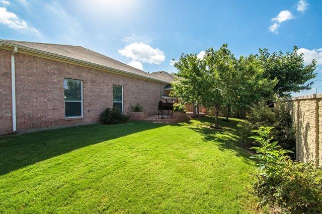 Foto del edificio - 5817 Ozark Dr