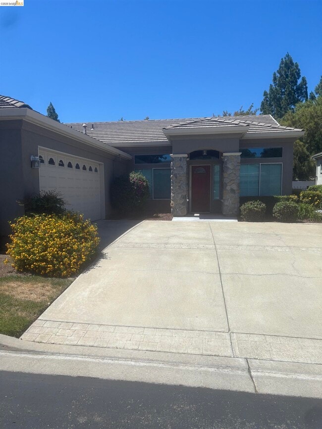 Building Photo - 1790 Crispin Dr