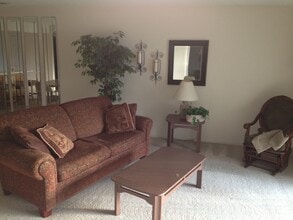 Building Photo - 350 Wildwood Dr S