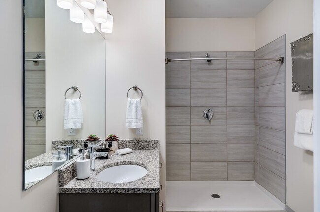 Foto del edificio - Pearl Flats