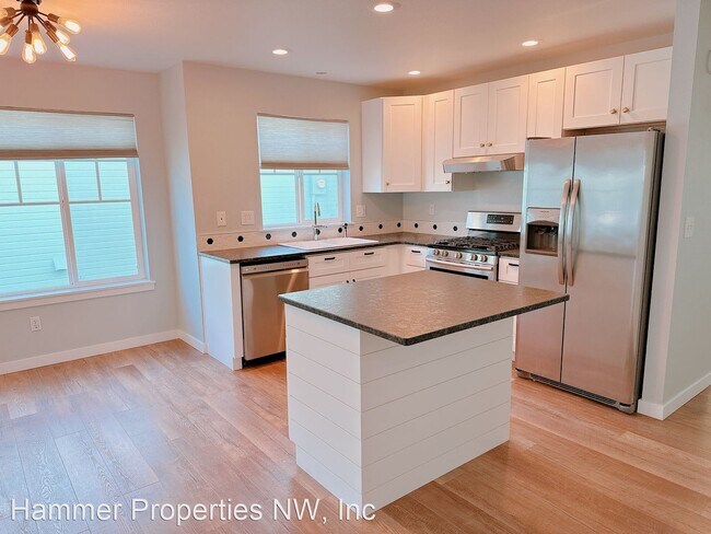 Foto del edificio - 3 br, 2.5 bath House - 2938 St Paul Street