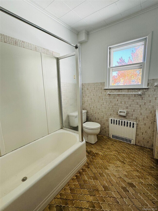 Foto del edificio - 38 Linden Pl