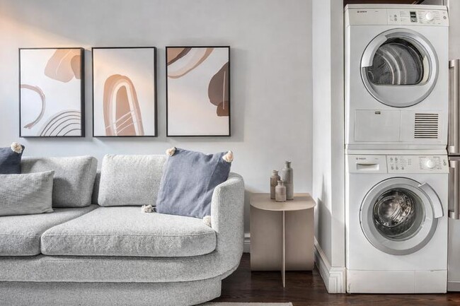 Building Photo - 229 1st Ave