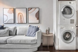 Building Photo - 229 1st Ave