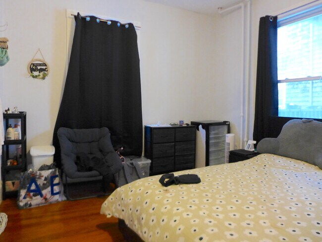 Foto del edificio - 6 Bucknam St