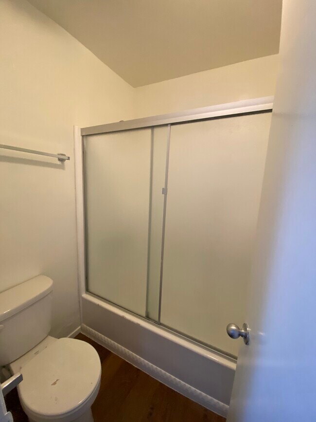 Foto del edificio - 1703 Marshallfield Ln