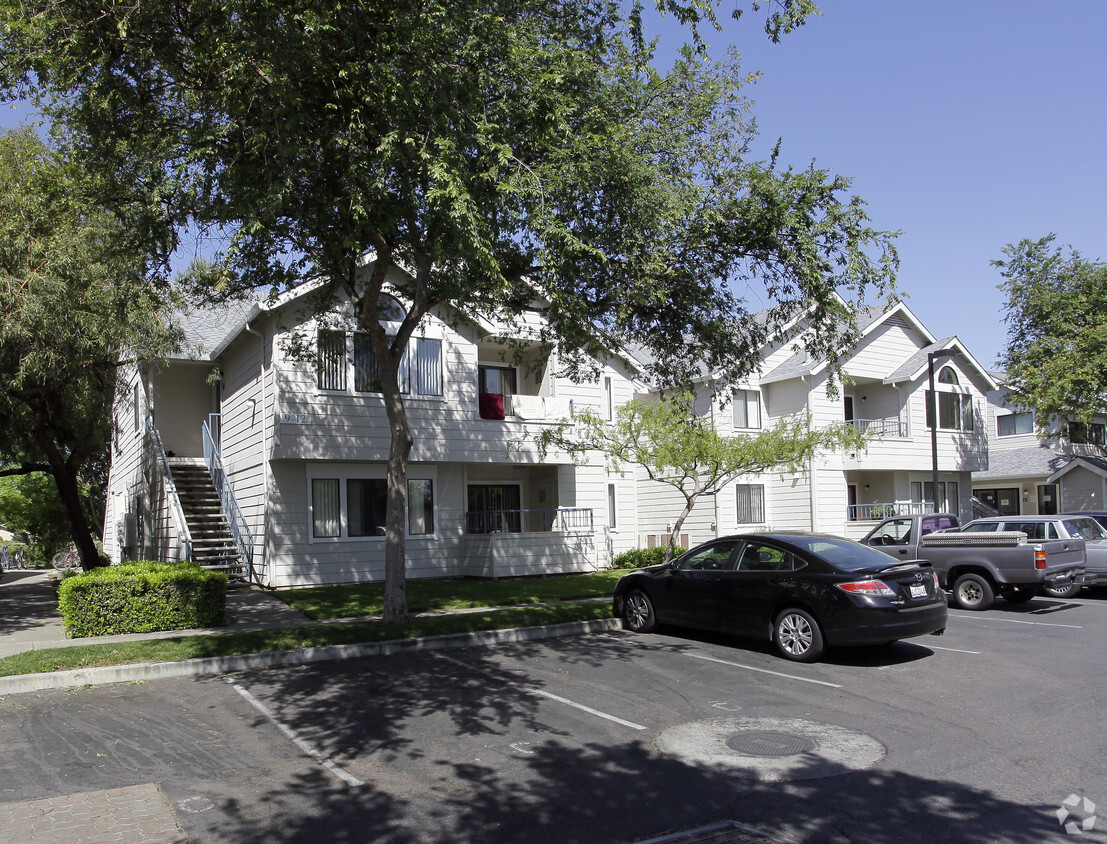 Foto principal - Aspen Village Apartments