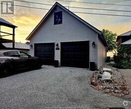 Building Photo - 1880 Gagnier Ln