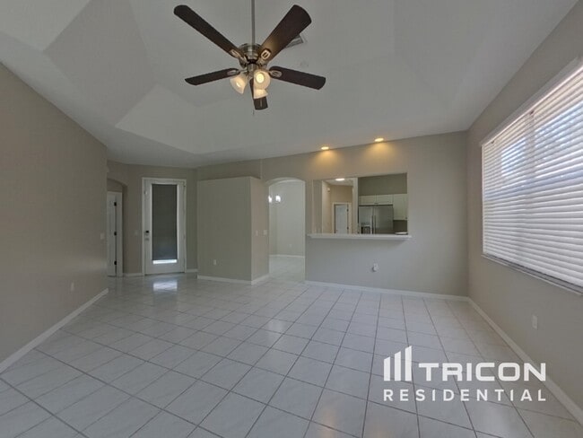 Building Photo - 3026 Woodland Fern Dr