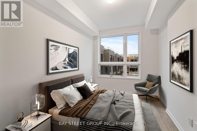 Building Photo - 22 Lytham Grn Cir