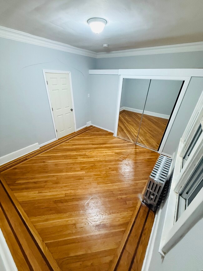 Building Photo - 15 Finlay Pl