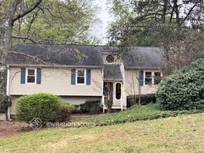 Building Photo - 202 Valley Brook Dr