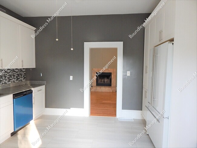 Foto del edificio - 1429 Beatie Ave SW