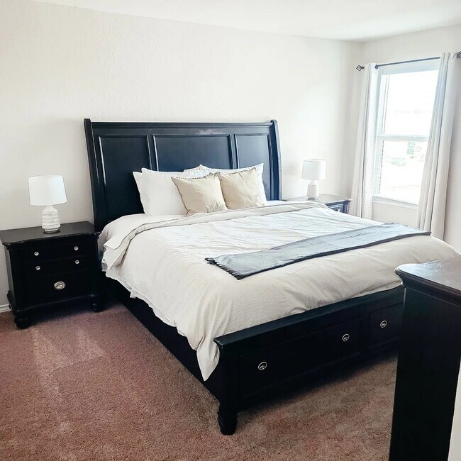 Foto del edificio - Spacious Schertz Home Near Randolph AFB