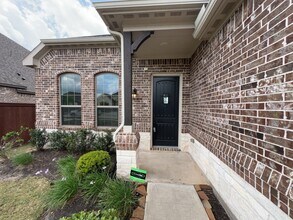 Building Photo - 9510 Turnstone Dr
