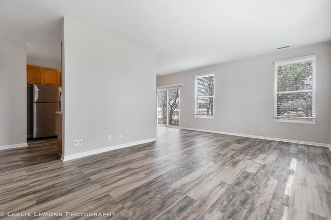 Building Photo - 4137 Blackstone Dr