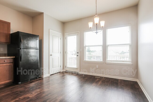 Foto del edificio - 26129 W 141st Ct